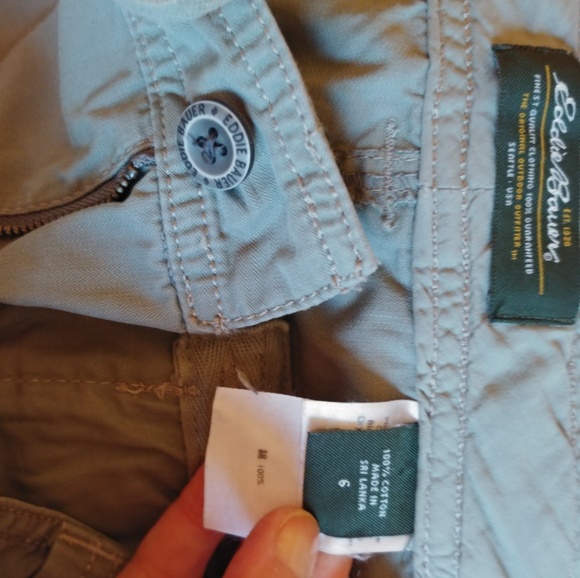 Eddie Bauer utility crop 6 - Picture 3 of 3